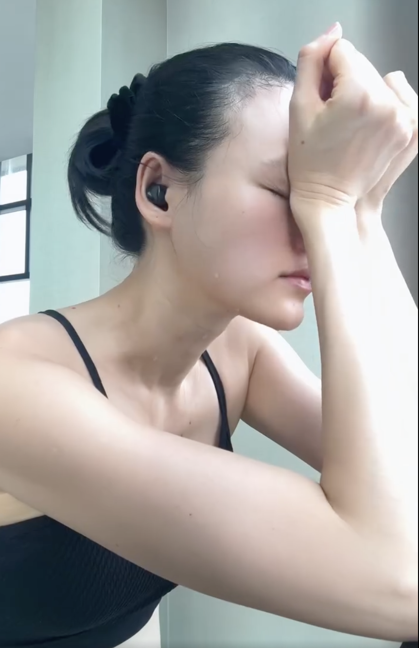 Tuyết Lan thời kỳ nghén nặng