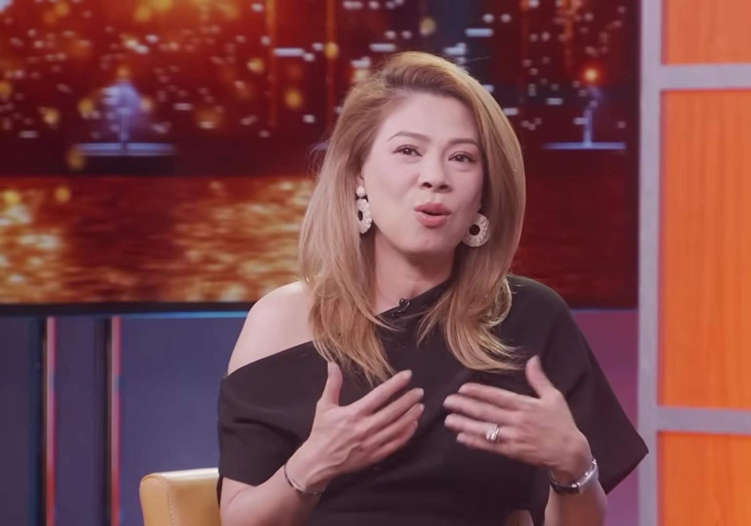 Chân dung ca sĩ Thanh Thảo