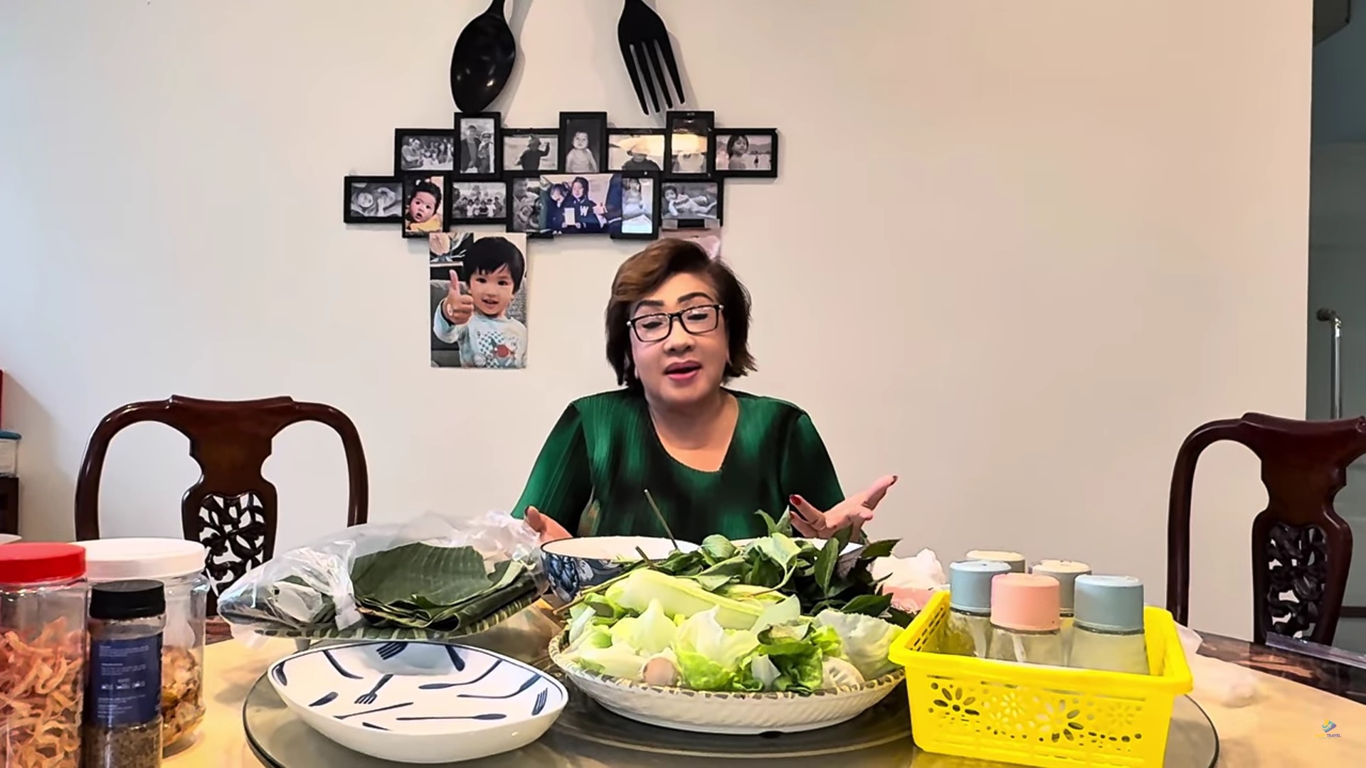 NSND Lệ Thủy nấu ăn tại nhà