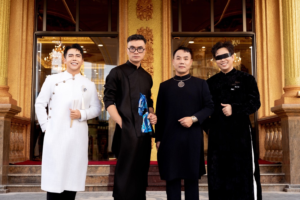 NTK Đặng Trọng Minh Châu cùng đội ngũ đồng nghiệp