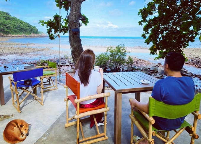 Vợ chồng Chi Bảo thư giãn tại Côn Đảo
