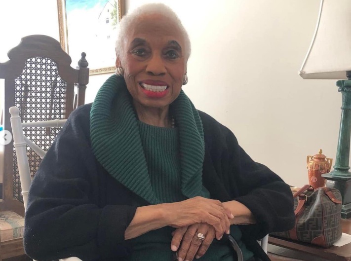 Ảnh Leontyne Price năm tháng tuổi già khỏe mạnh