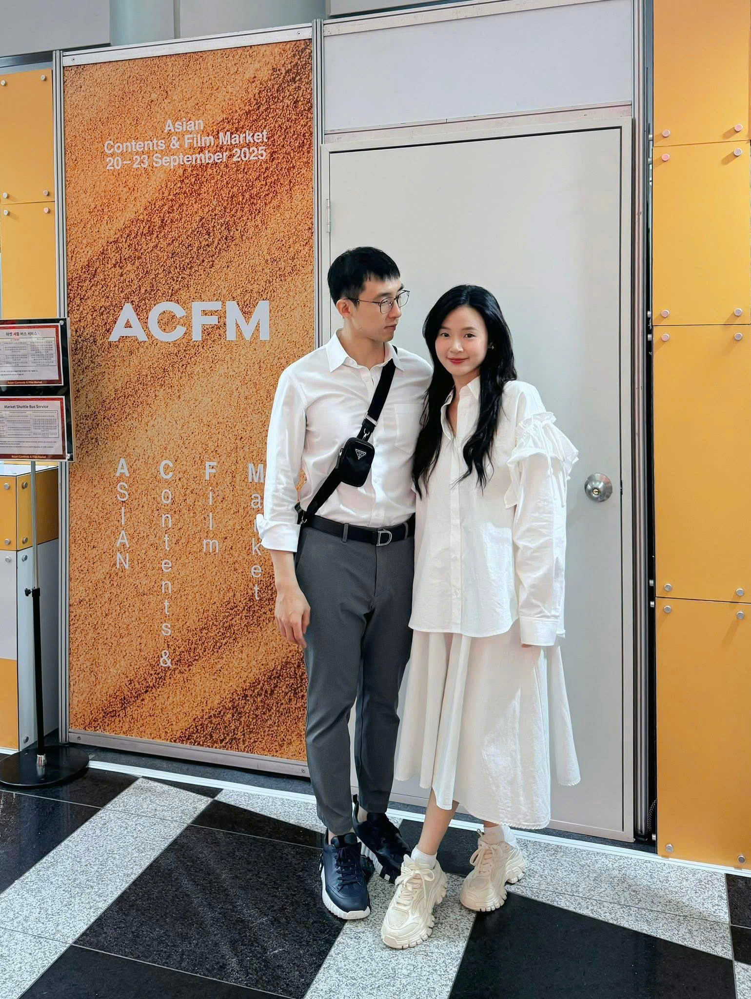 Midu vướng nghi vấn mang thai con đầu lòng