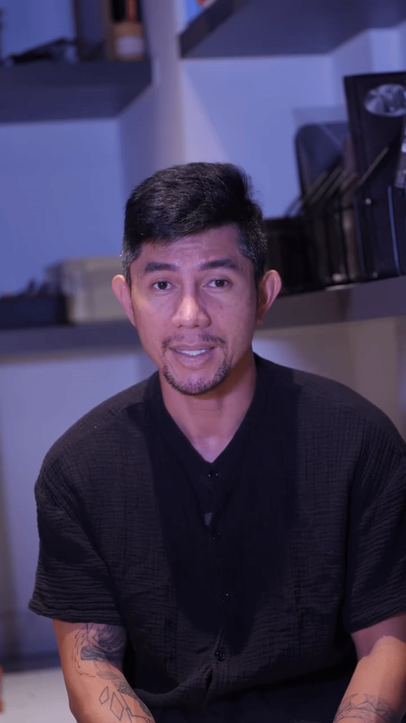 Lương Bằng Quang thể hiện cảm xúc qua bài đăng trên mạng xã hội