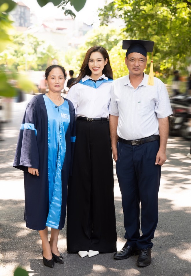 Đỗ Hà giữ gìn hình ảnh kín tiếng