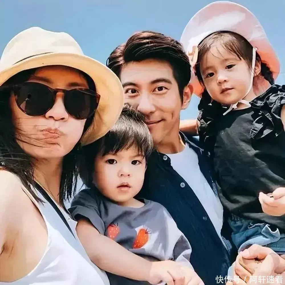 Hồ sơ y tế giả