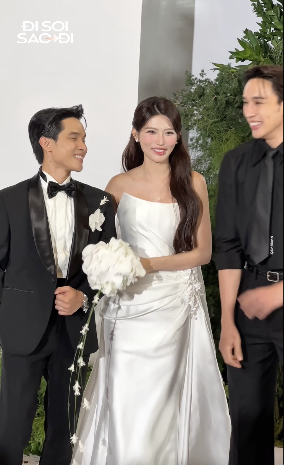 Quỳnh Châu diện váy cưới cúp ngực, che bụng nghi có tin vui