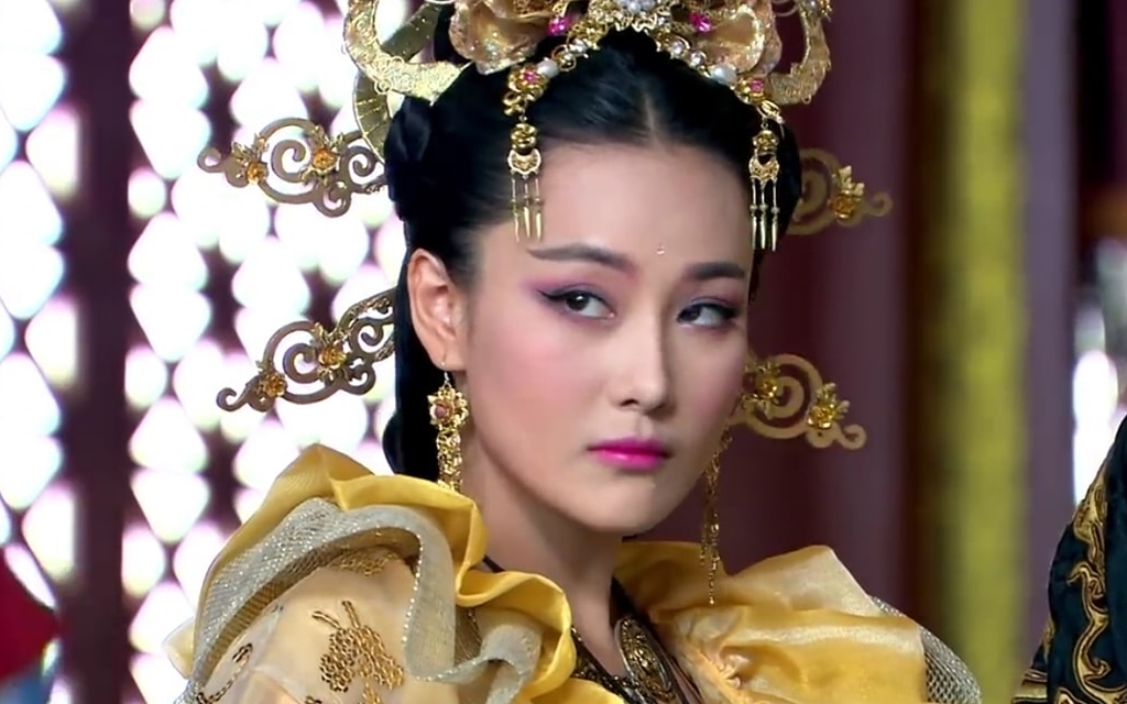 Vai Đát Kỷ với tạo hình cổ trang ấn tượng Đát Kỷ là vai diễn đáng nhớ thể hiện khả năng cân tốt các tạo hình cổ trang