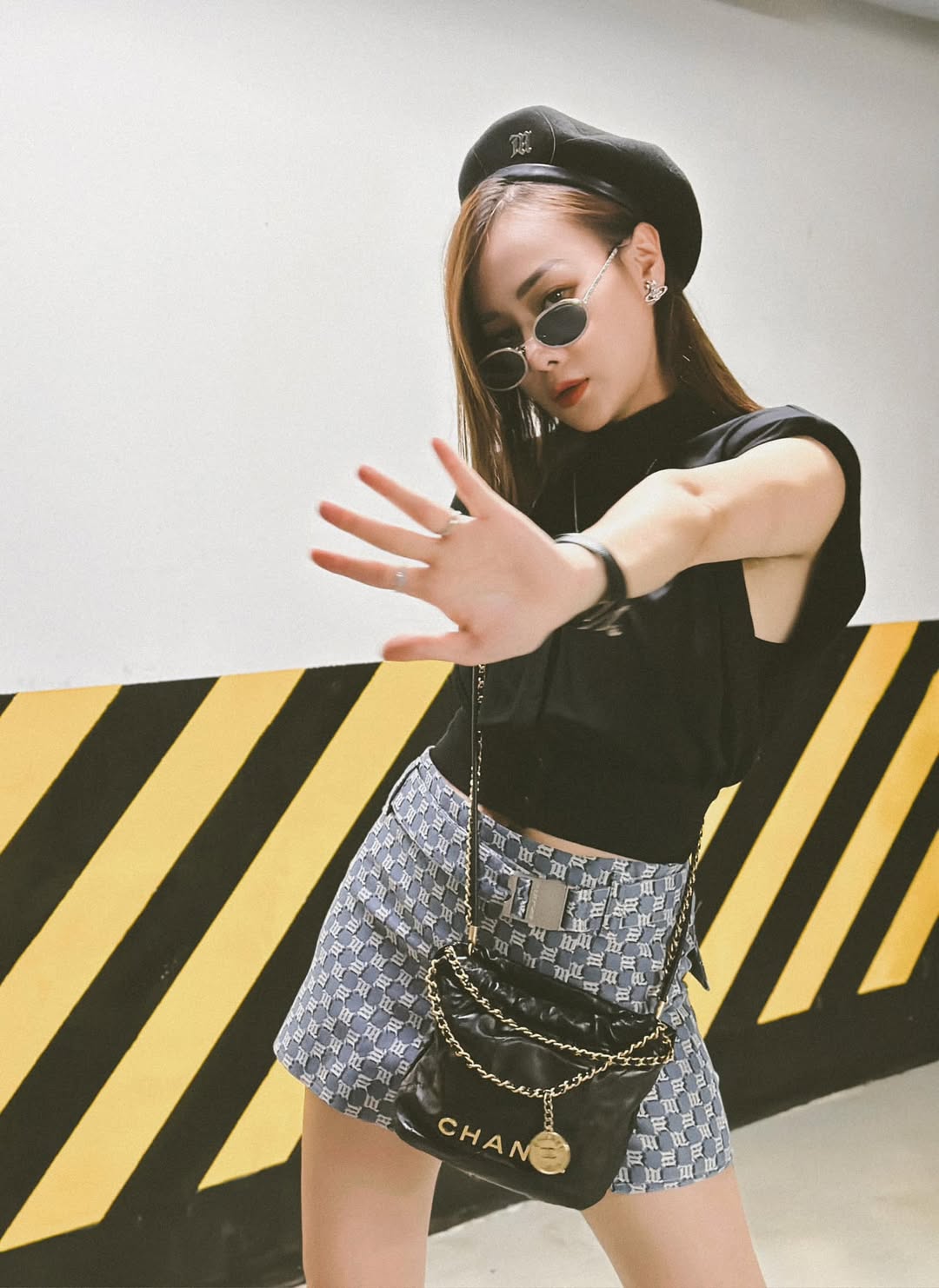 Túi Chanel 22 phù hợp phong cách năng động trẻ trung