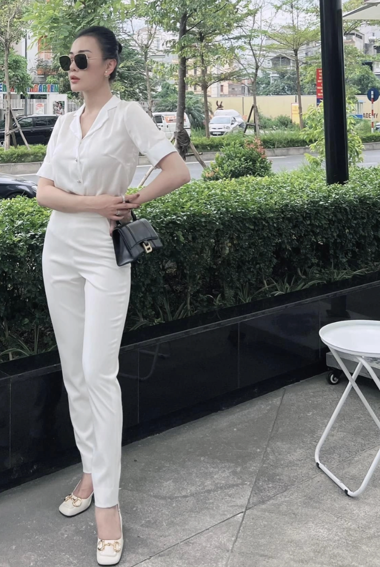 Túi Balenciaga kiểu dáng đơn giản, cá tính