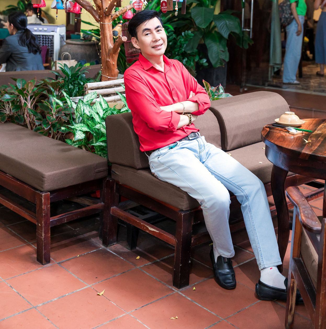 Nam nghệ sĩ độc thân Đoan Trường Ảnh gần của Đoan Trường