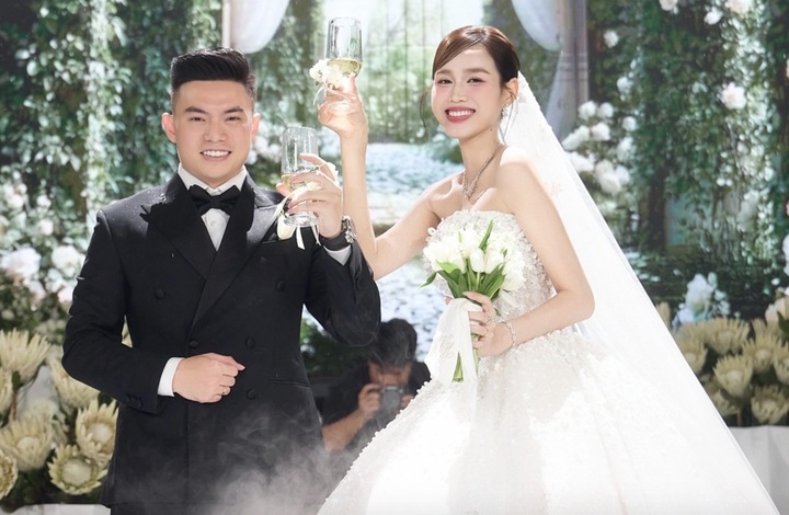 Đỗ Thị Hà kết hôn với chồng thiếu gia