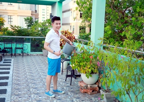 Căn nhà mặt tiền trung tâm Sài Gòn của Đoan Trường - góc 2 Góc khác căn nhà trung tâm TP.HCM của Đoan Trường