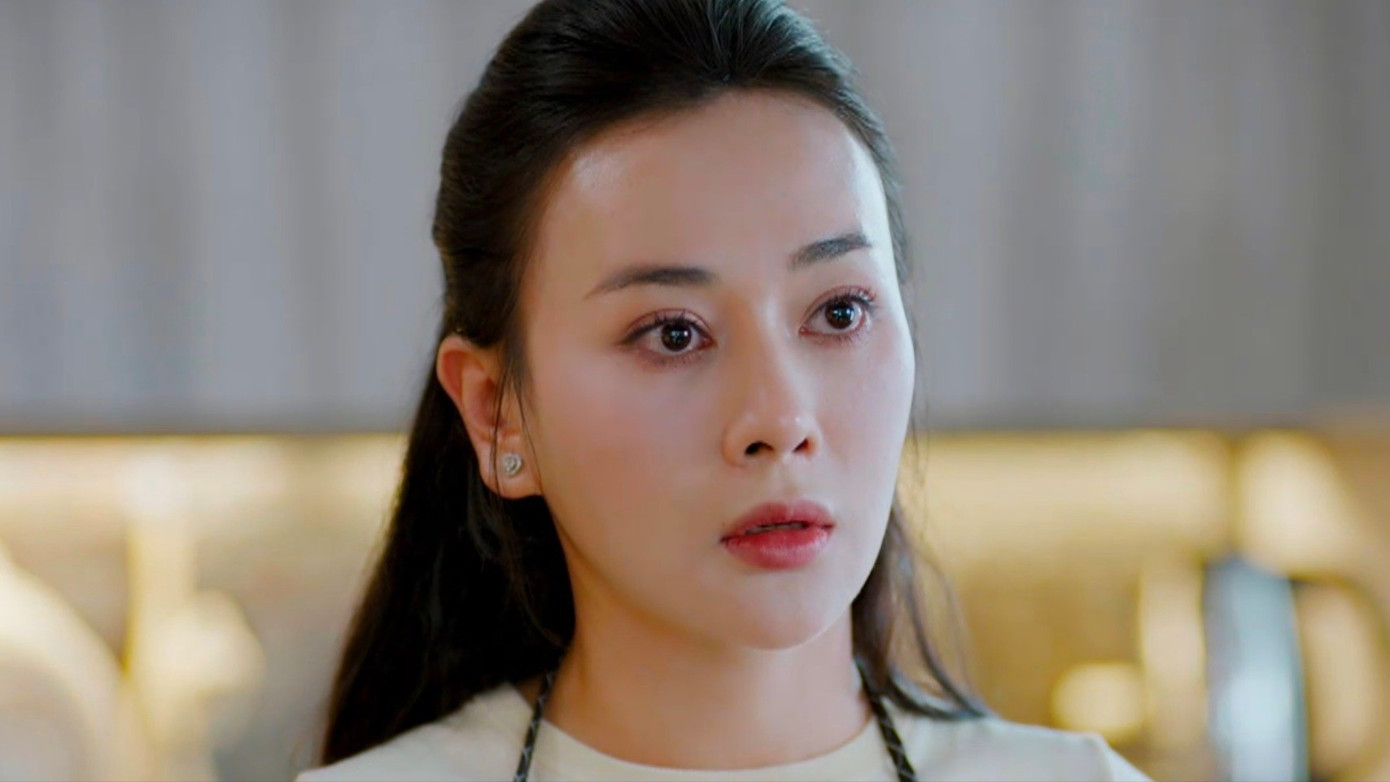 Phương Oanh trong phim Gió ngang khoảng trời xanh