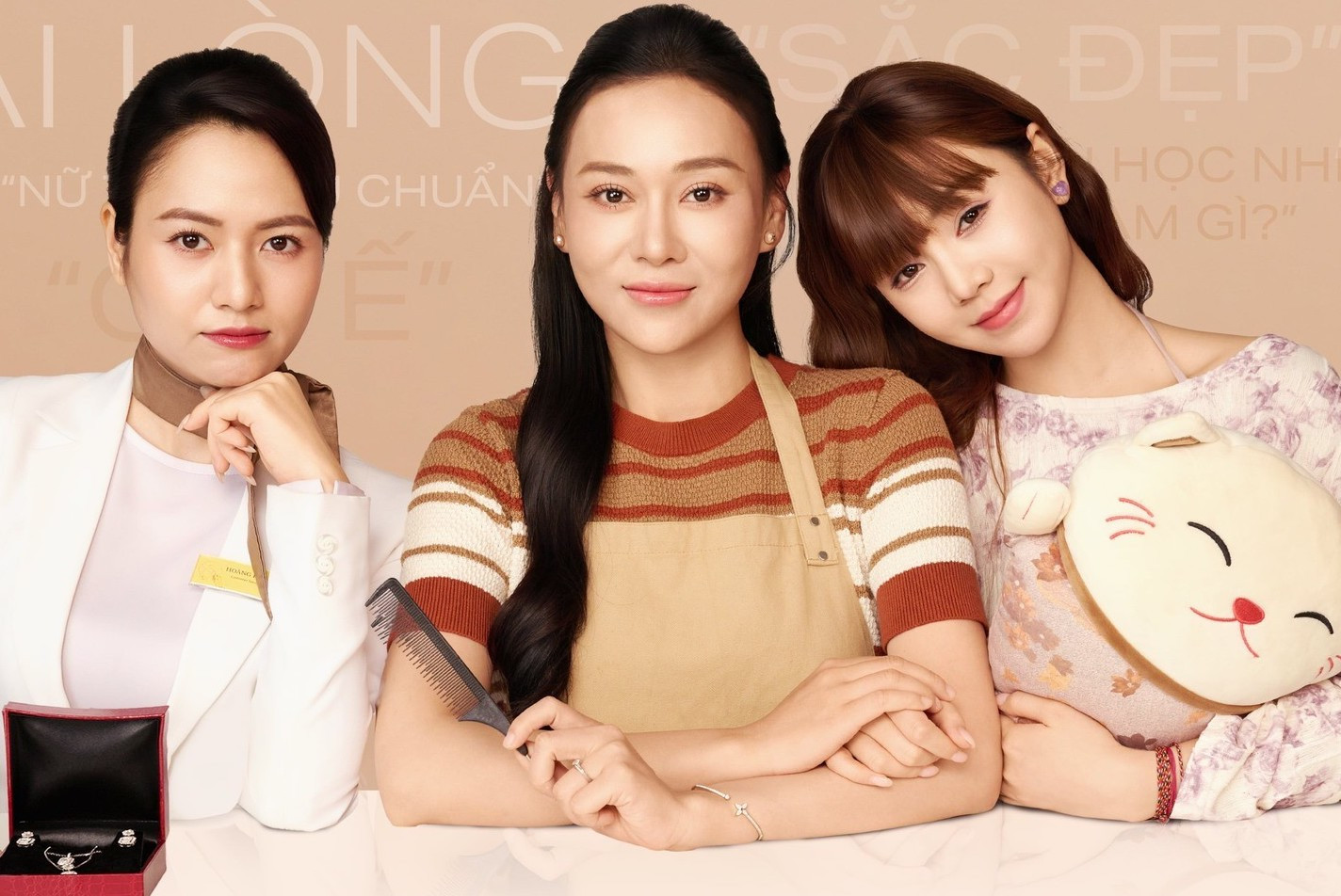 Phương Oanh bị săm soi nhiều nhất