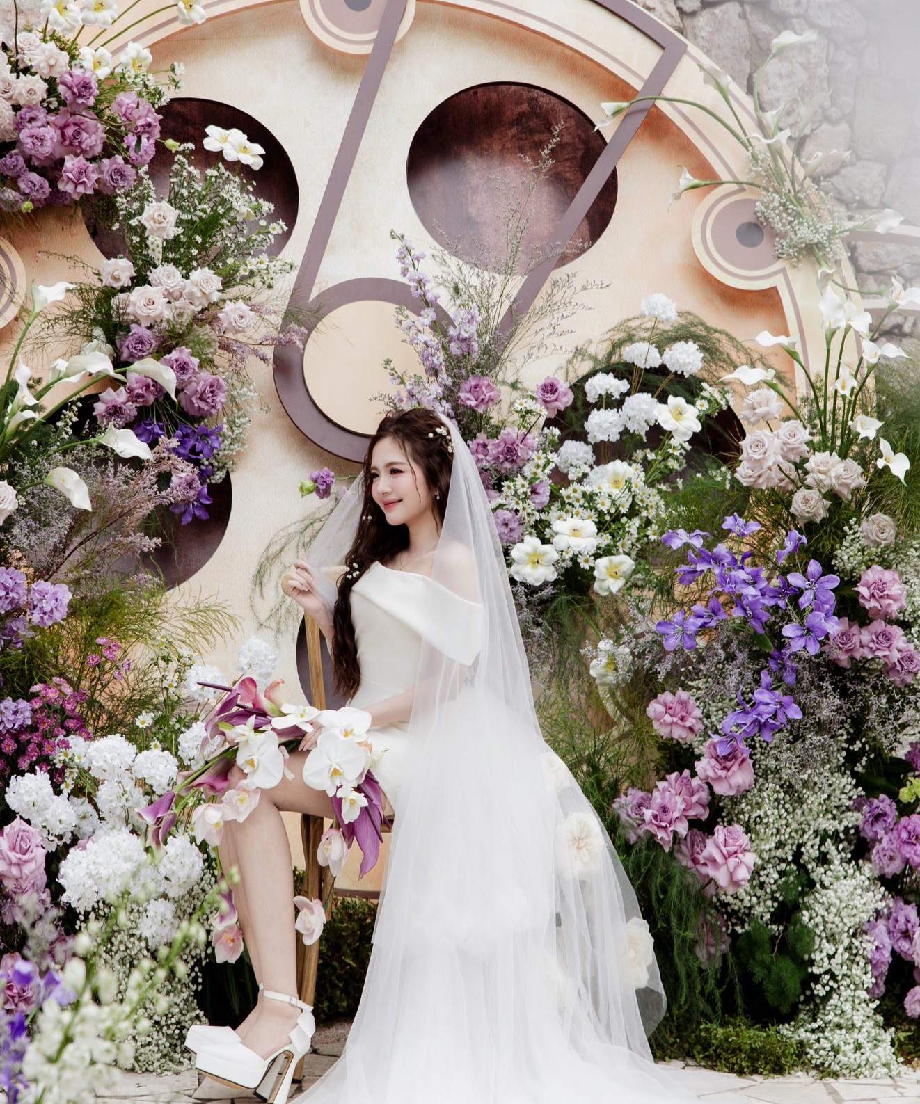 Nhan sắc cô dâu 10 điểm không có hơn