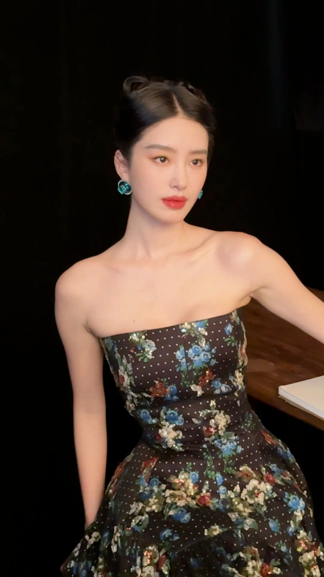 Dương Thái Ngọc thời điểm trước khi sinh có thần thái nổi bật