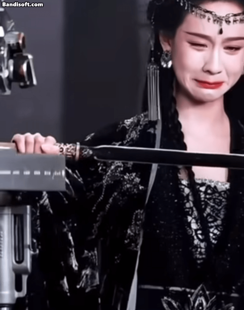 Nhiều netizen cho rằng Trần Đô Linh có visual ấn tượng nhưng chỉ cần biểu cảm mạnh là sẽ hết đẹp.