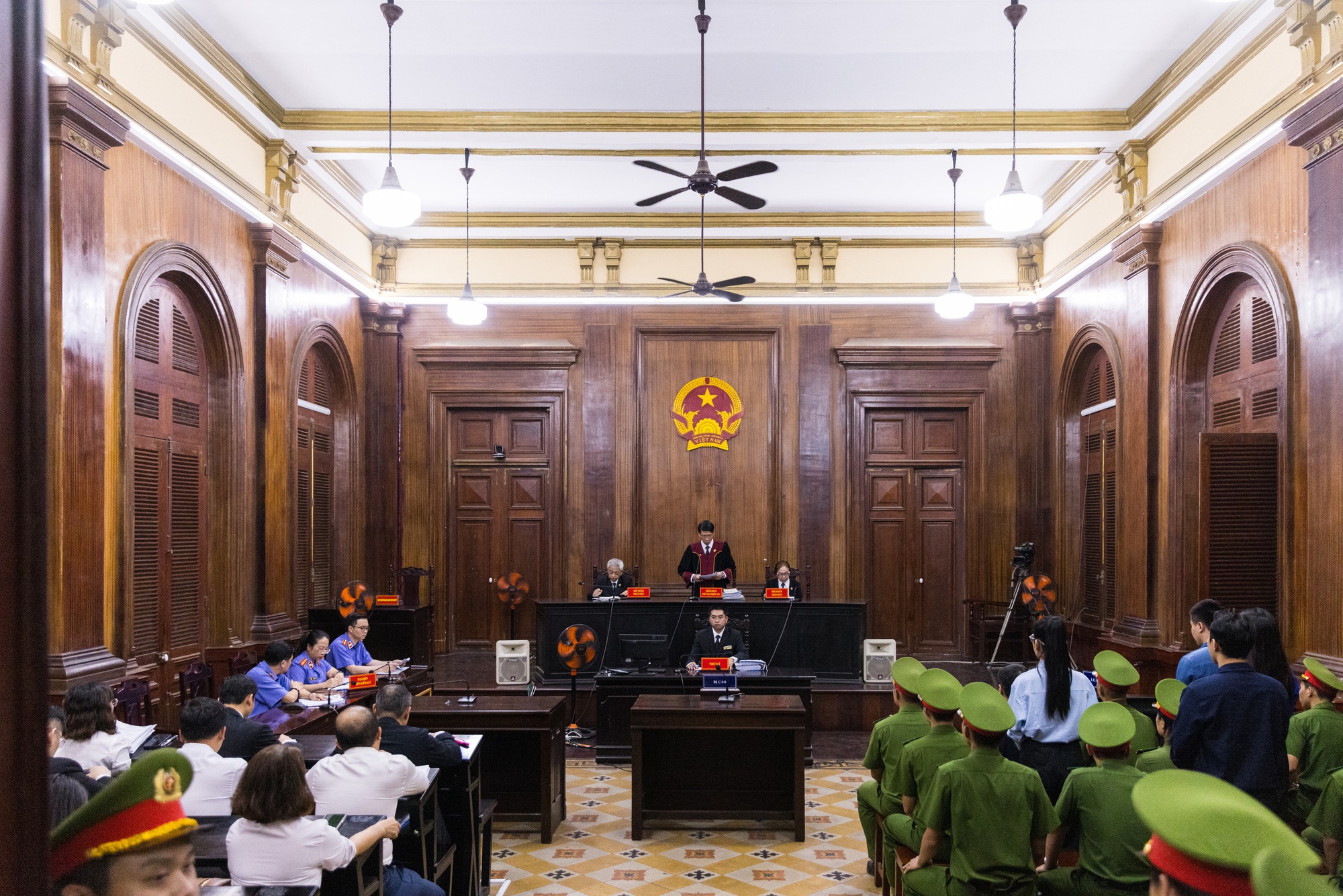 Chi tiết các mức án đối với Hoa hậu Thuỳ Tiên, Hằng Du Mục và Quang Linh Vlogs