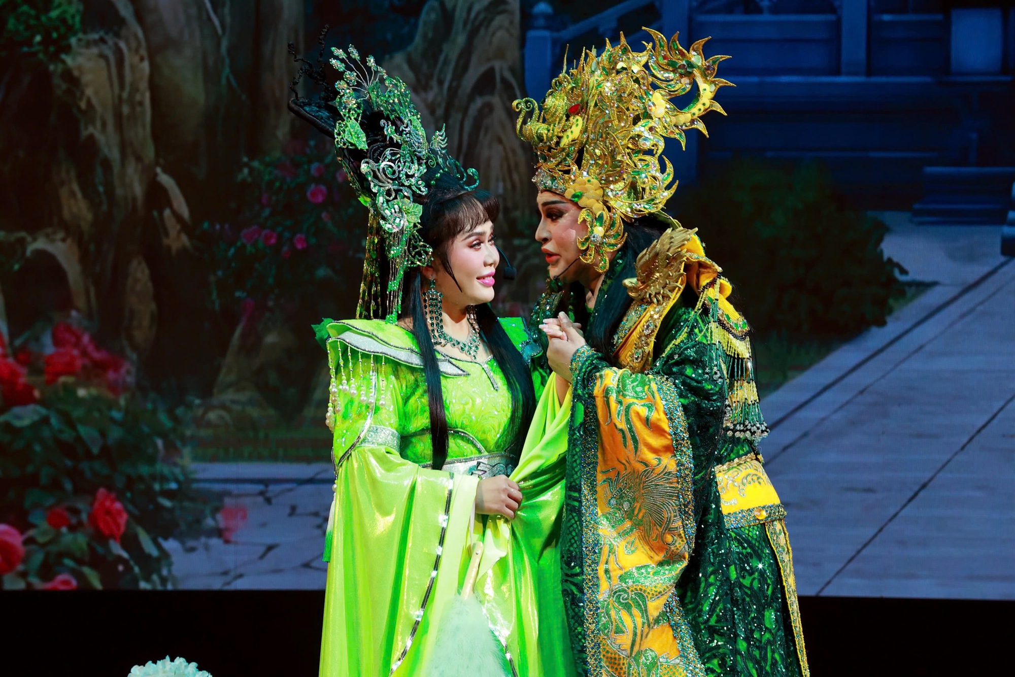 Ngọc Bảo Vy hóa Thần Nữ, diễn thăng hoa cùng vợ chồng NSƯT Kim Tử Long- Ảnh 5.