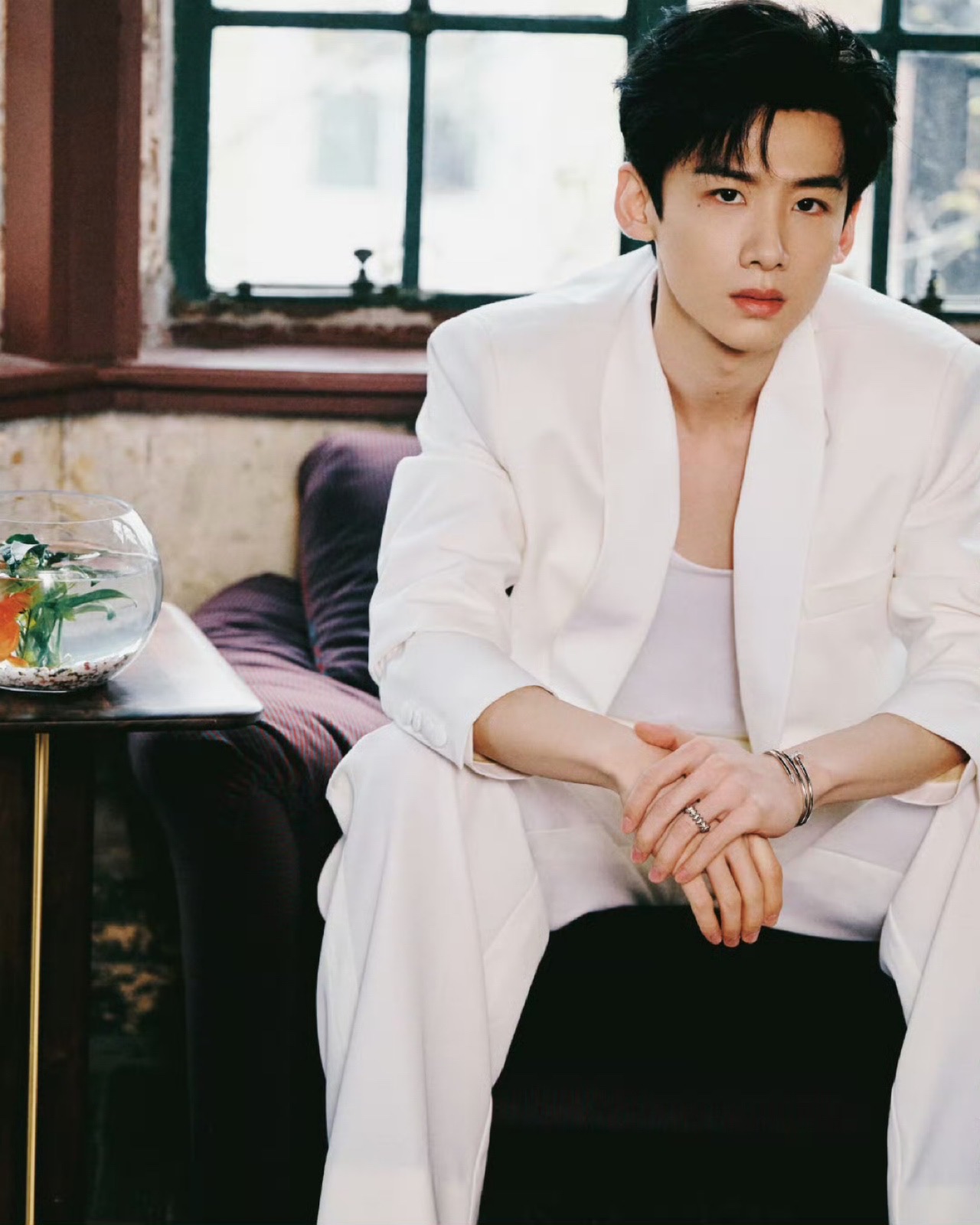 “Sao nam quốc dân” bẩn tính với phụ nữ: Trước mặt niềm nở nhưng vừa quay đi 1 cái vội “đâm sau lưng” người ta- Ảnh 3. Fan khẳng định Bạch Kính Đình không liên quan vụ việc