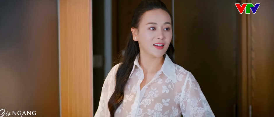 Giọng nói của Phương Oanh bị làm sao vậy?- Ảnh 1. Cảnh phim Gió Ngang Khoảng Trời Xanh với Mỹ Anh và Linh