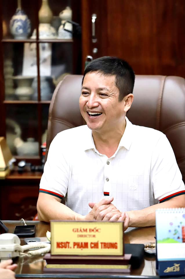 Chí Trung trong vai trò quản lý