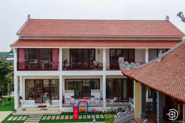 Ngôi nhà của Việt Hoàn