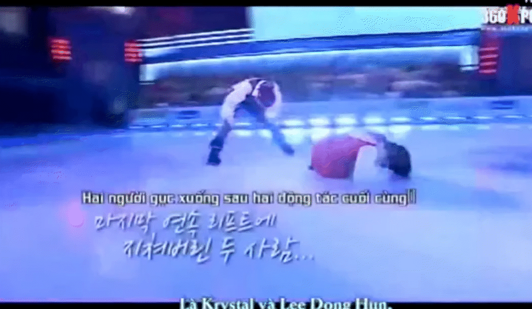 Ca sĩ ngất xỉu trên sân khấu: HyunA giảm cân đến bất tỉnh, Jisoo gục ngã khiến fan thót tim- Ảnh 5. Trong lần thi trượt băng nghệ thuật, cô cũng từng gục ngã