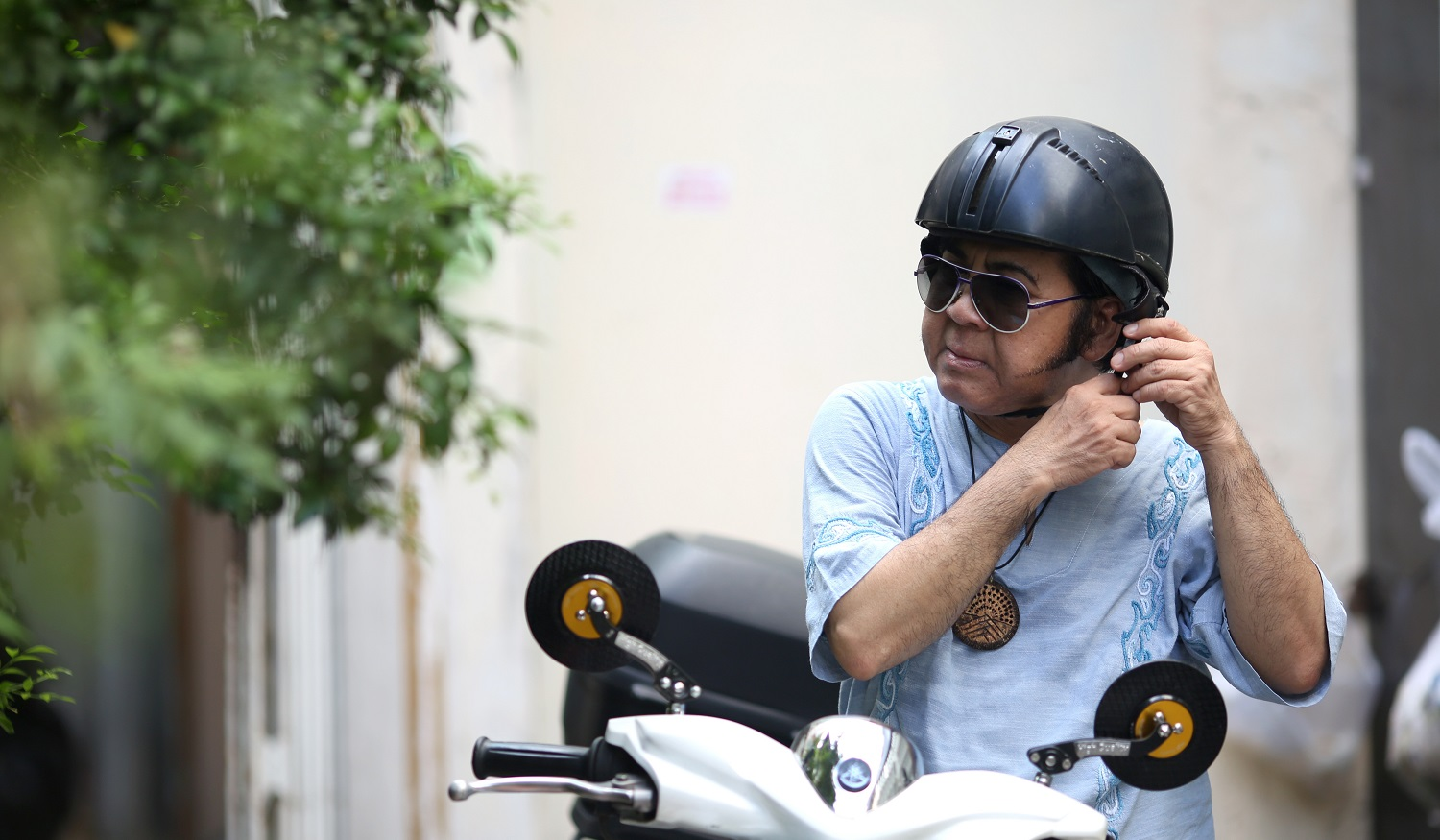 NSƯT Bạch Long Chân dung nghệ sĩ Bạch Long