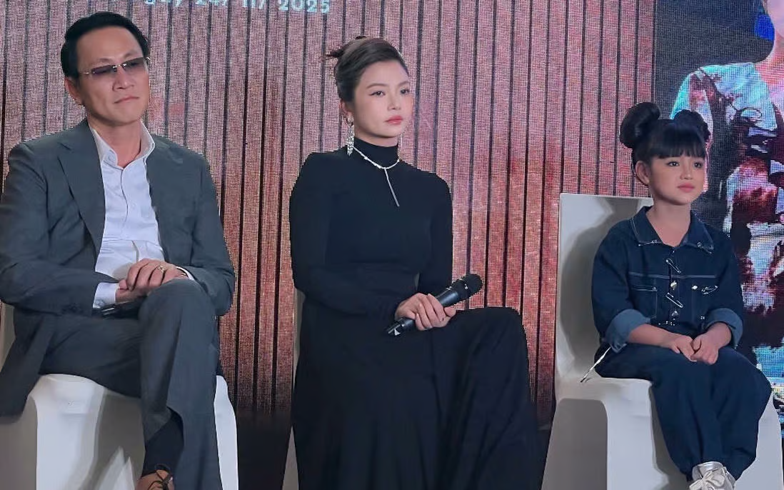 Bộ phim Gia Đình Trái Dấu sắp ra mắt Poster phim Gia Đình Trái Dấu có sự góp mặt của NSƯT Kiều Anh