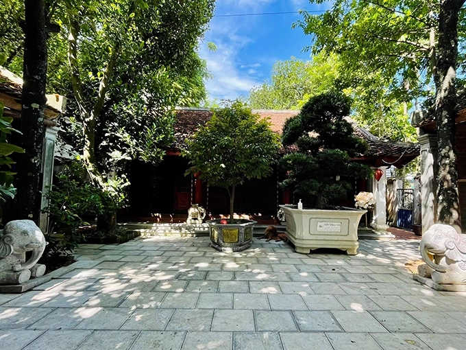 Biệt phủ ngoại ô Hà Nội Căn biệt phủ rộng lớn với kiến trúc truyền thống Bắc Bộ