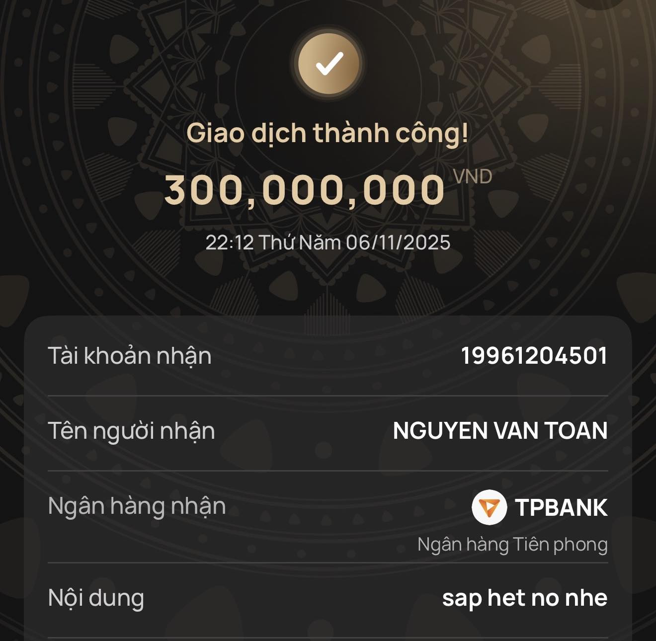 Hoà Minzy trả nợ cho Văn Toàn 300 triệu nhưng lộ tin nhắn gây tranh cãi- Ảnh 1. Hoà Minzy xác nhận đã trả Văn Toàn 300 triệu trong tổng số tiền nợ