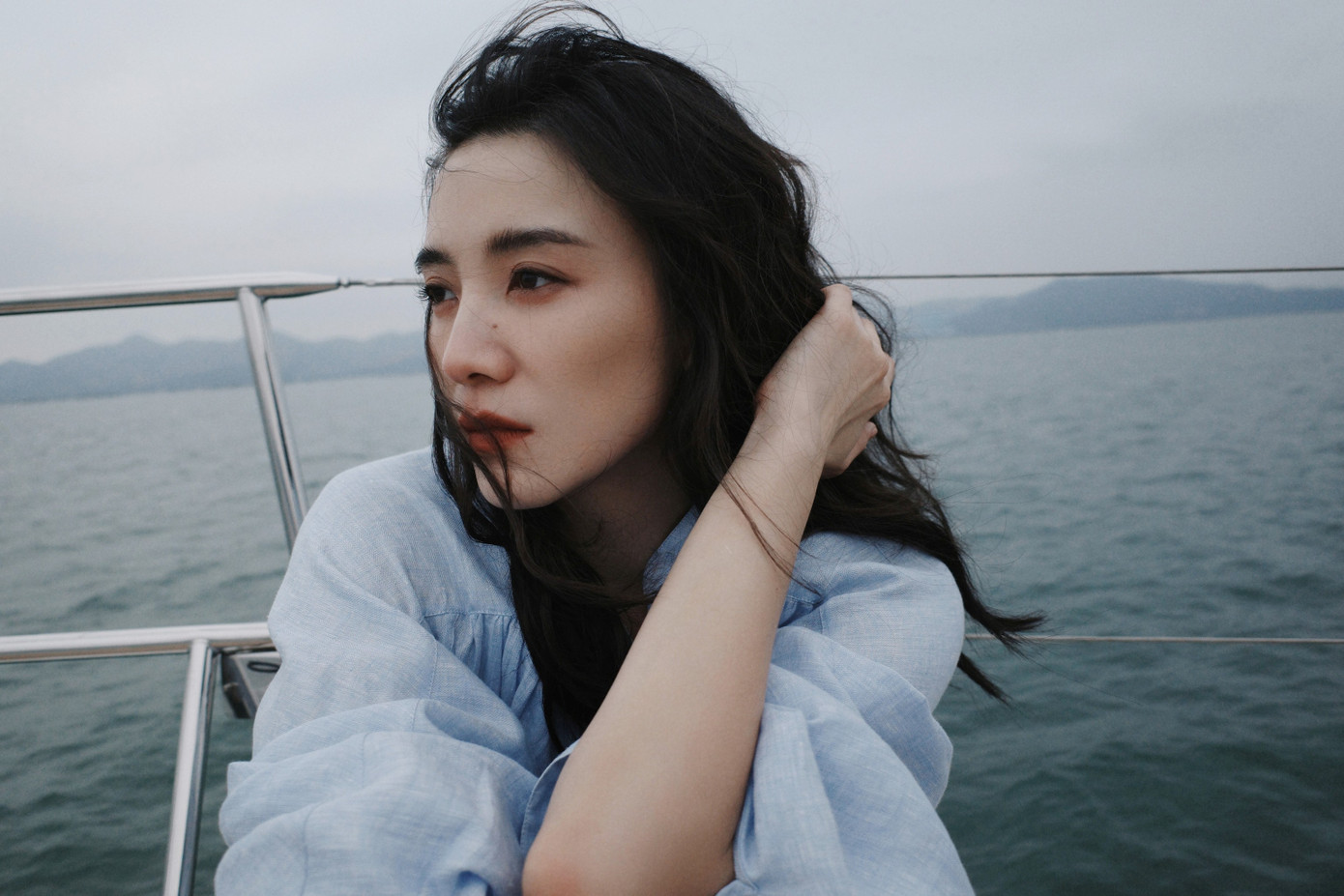 Nhiều khán giả quay lưng sau khi bê bối đời tư của Tống Giai bị nhắc lại.