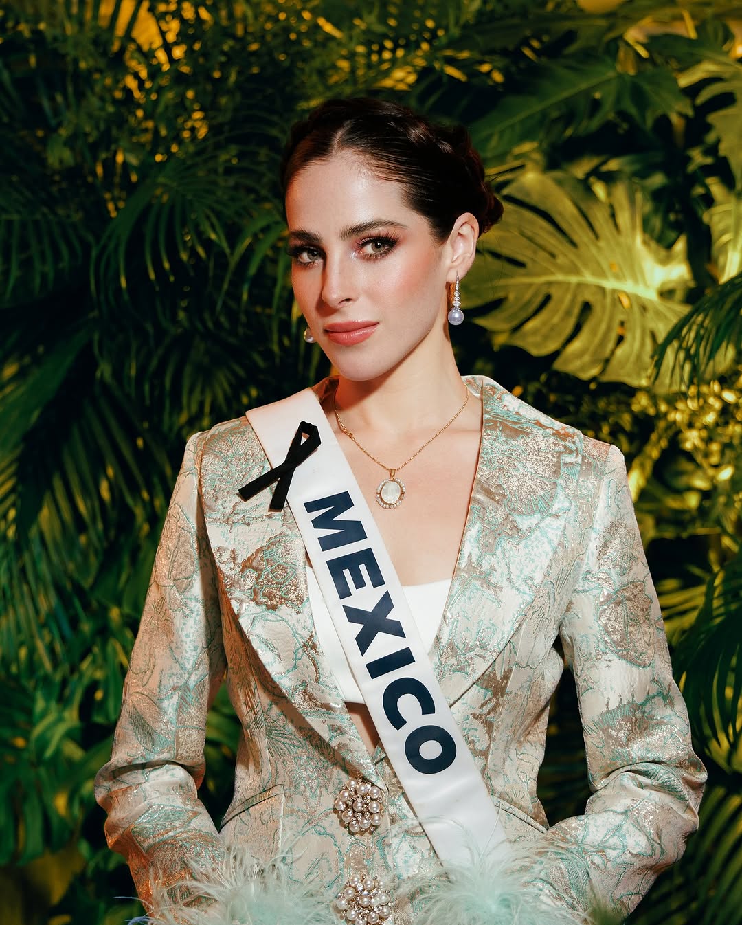 Hoa hậu Hoàn vũ 2025 đùng đùng bỏ về ngay trên sóng truyền hình trực tiếp, còn nói dối không biết ngượng- Ảnh 5. Fatima Bosch được xem là nàng Hậu thị phi nhất năm 2025