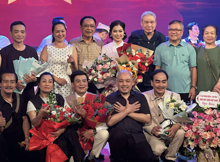 Nghiên cứu sân khấu cải lương Bắc Luận án tiến sĩ về phong cách cải lương Bắc