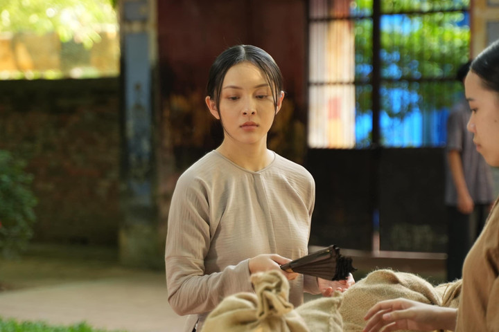 Ngọc Trâm trong phim Linh miêu: Quỷ nhập tràng Vai Nguyệt của Ngọc Trâm