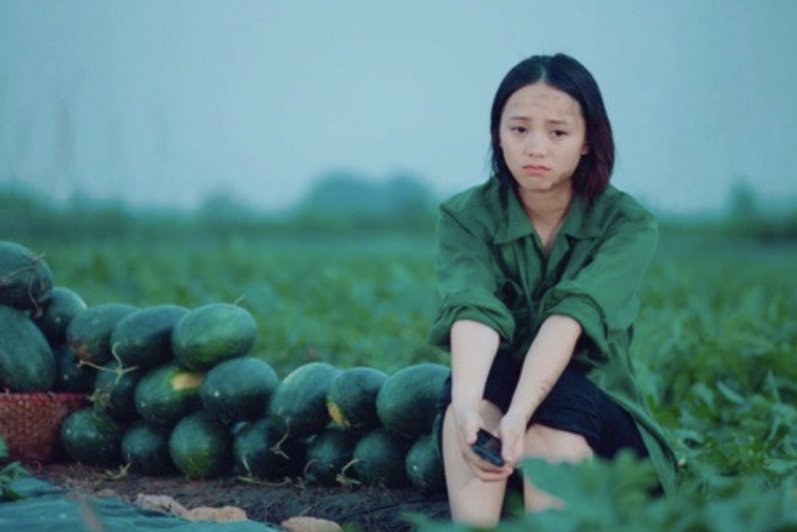 Ngoại hình giản dị của Quỳnh Kool khi đóng phim Diện mạo khác lạ trong phim