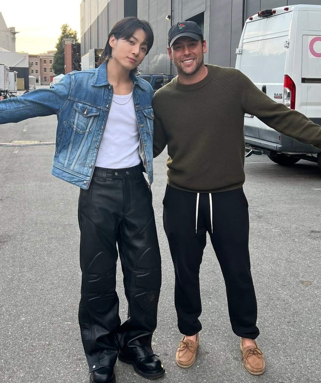 Scooter Braun là CEO HYBE America, đứng sau màn debut chấn động của Jung Kook Scooter Braun CEO HYBE America