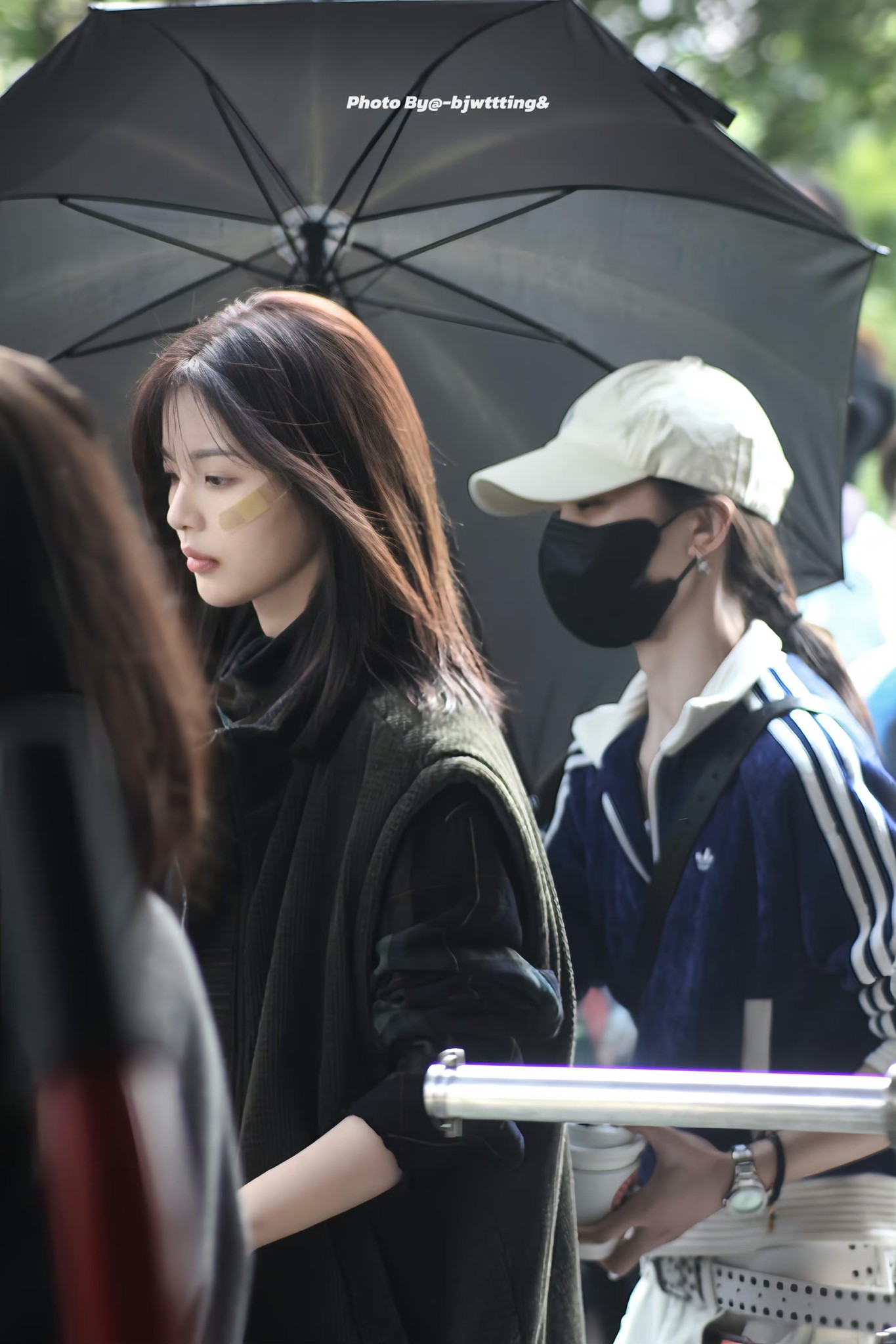 Nhan sắc ngọt ngào, tươi tắn ngoài đời thực Dương Siêu Việt với vẻ ngoài rạng rỡ, xinh đẹp