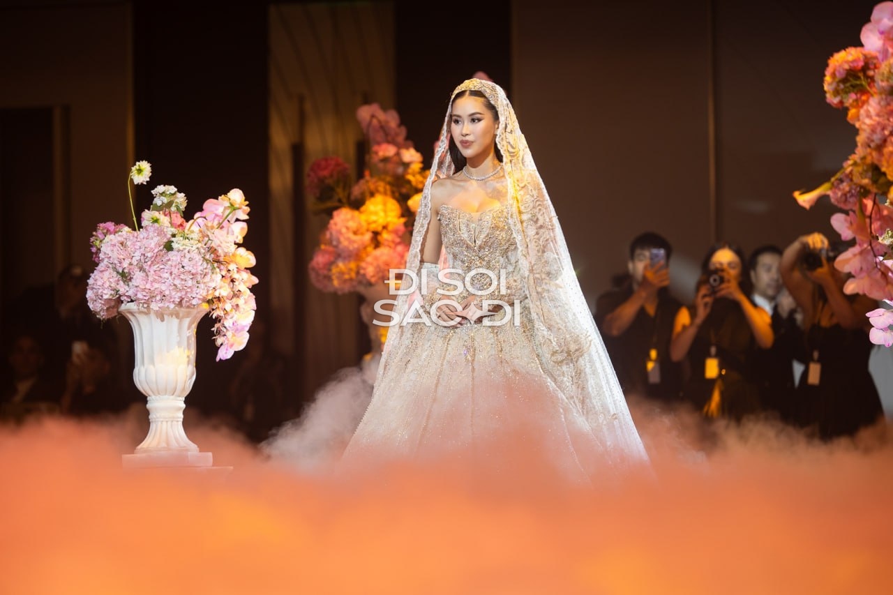 Khoảnh khắc sang trọng tại đám cưới Tiên Nguyễn Đám cưới sang trọng